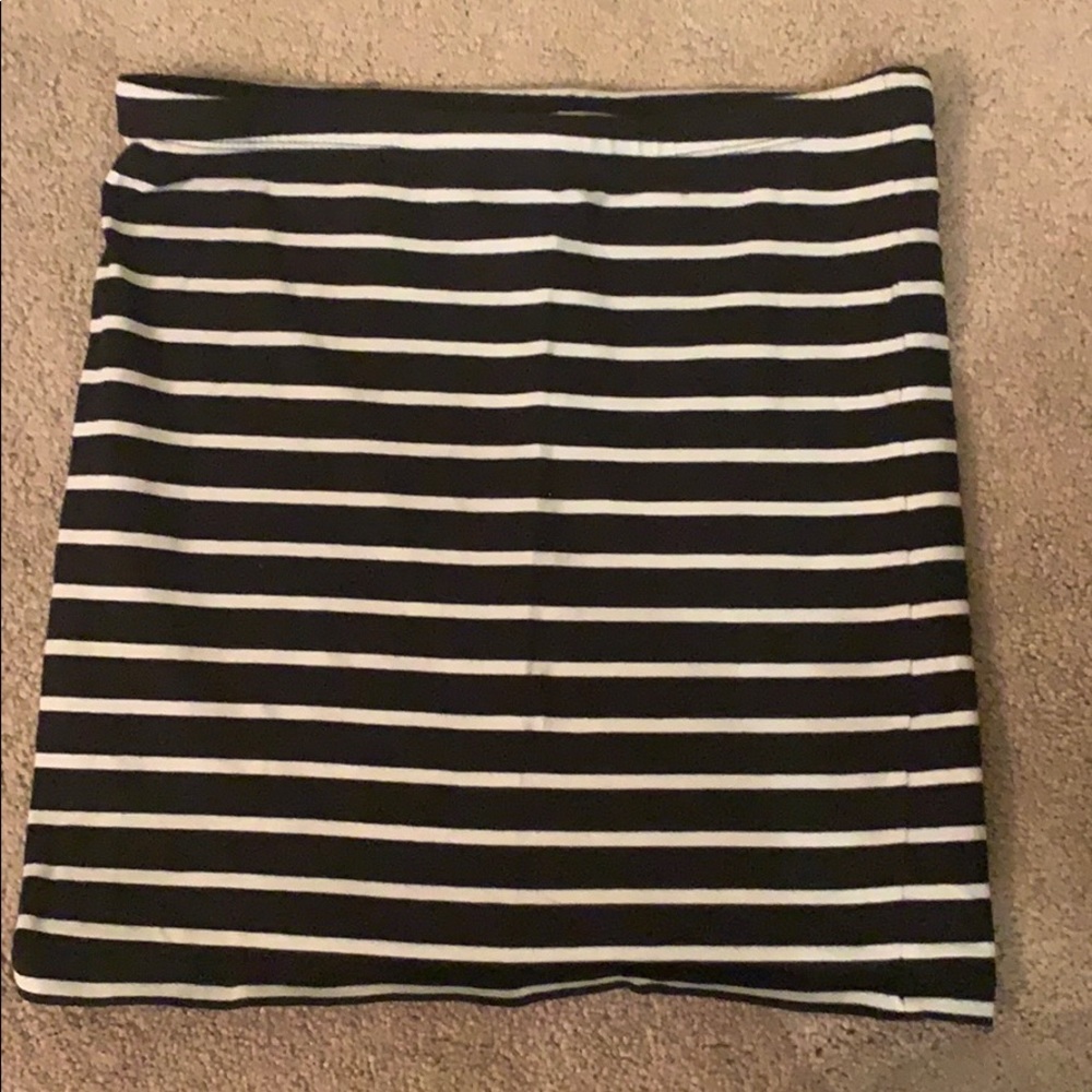 Forever 21 skirt